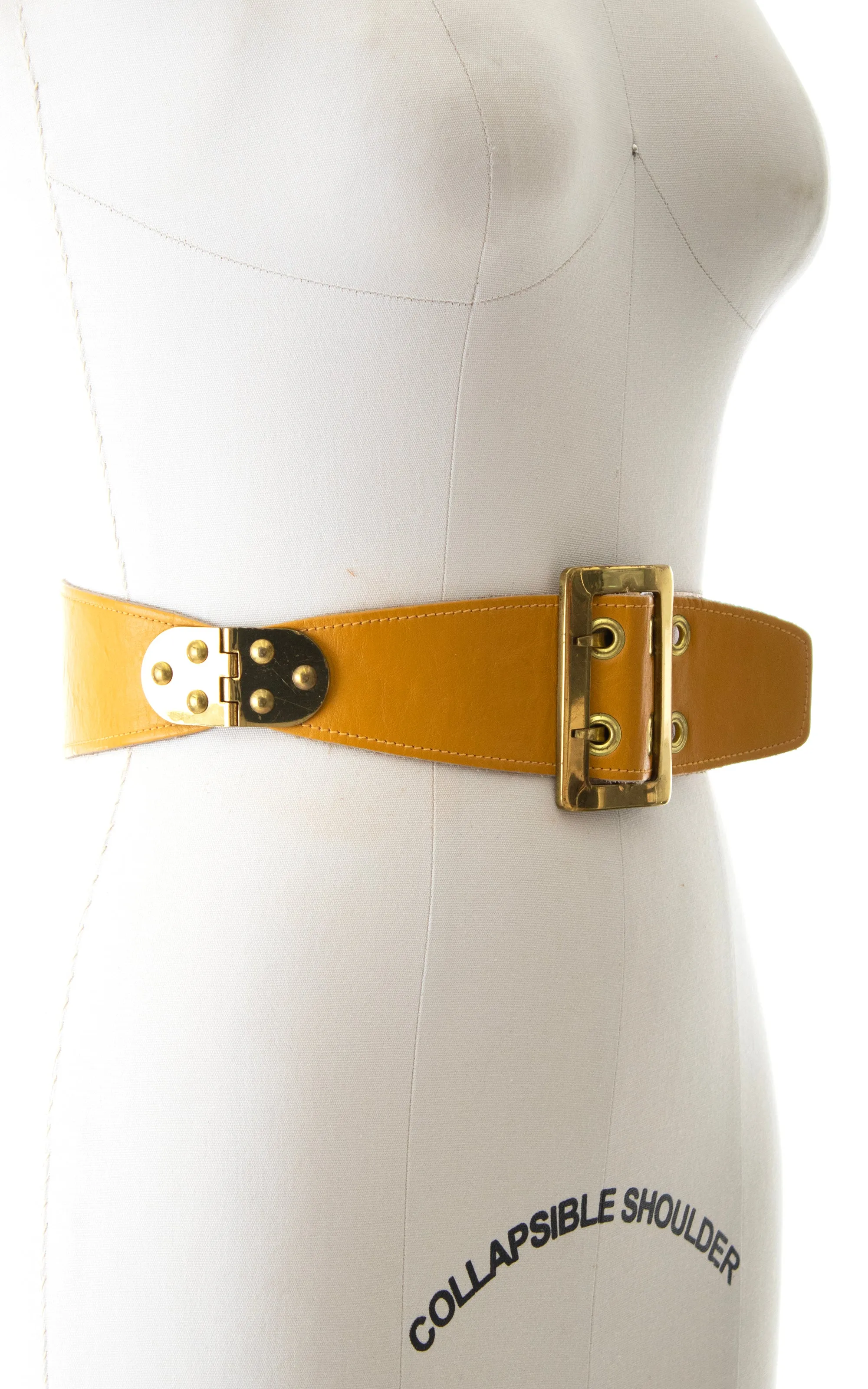 1950s Mustard Leather & Hinge Cinch Belt | small/medium