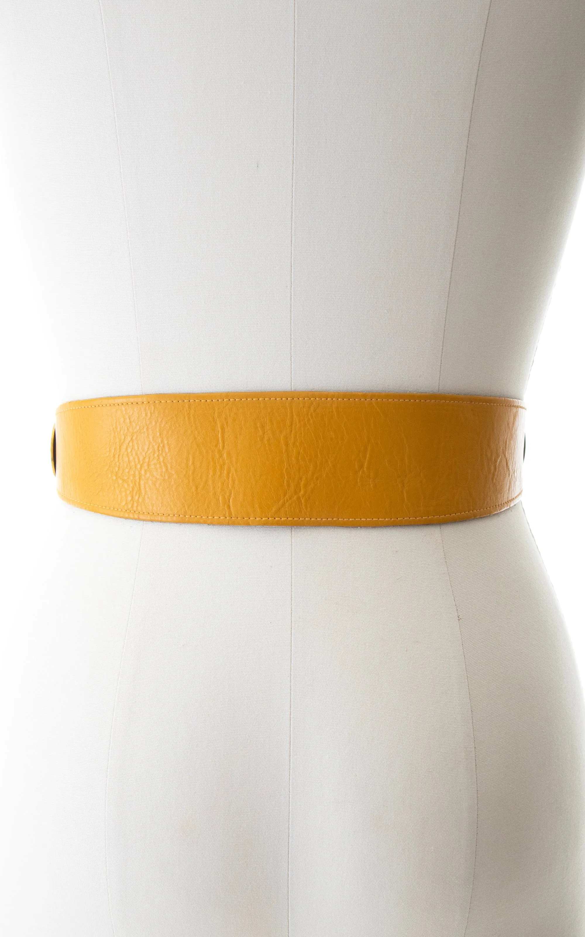1950s Mustard Leather & Hinge Cinch Belt | small/medium