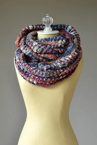 Hanasaku Cowl - Crochet