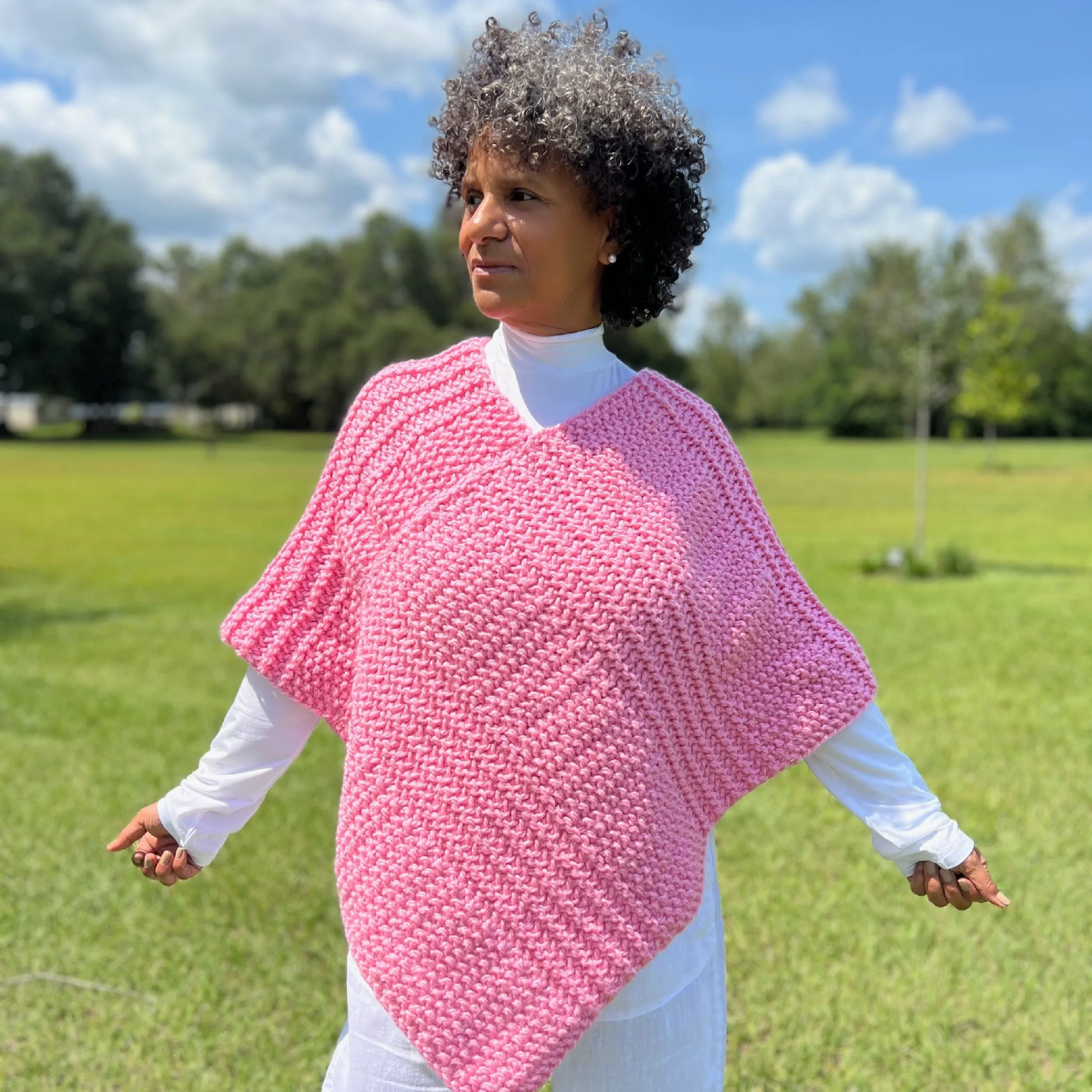 Seed Stitch Poncho Pattern in 2 Sizes
